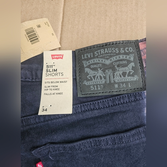 Levi's Men's Jean Shorts (slim fit) - Picture 4 of 4